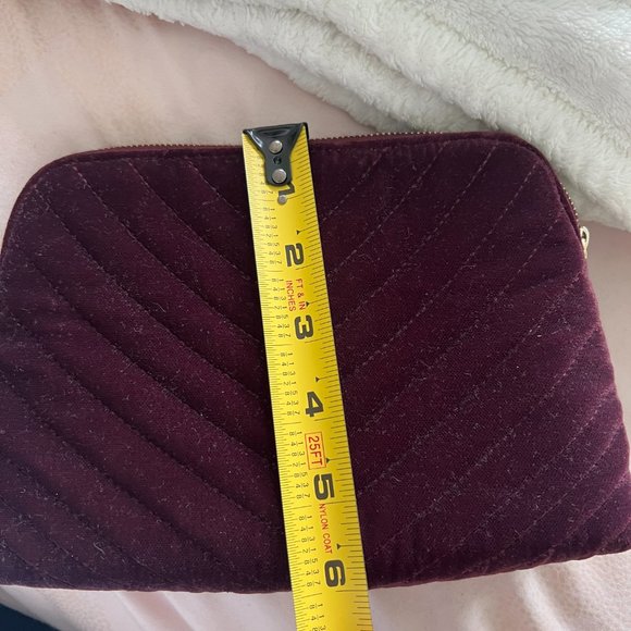 kate spade Amelia Velvet Medium Cosmetic Case bag purple cherrywood nwot - Picture 13 of 13